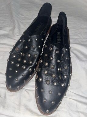 Fiori Black Studded Leather Slip-On Loafers size 7.5